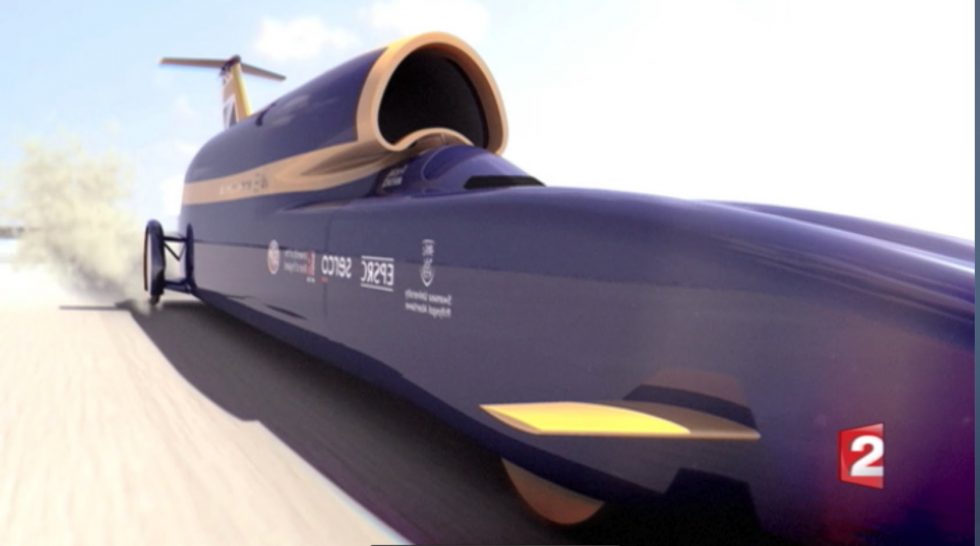 Plus grosse voiture du monde auto sport